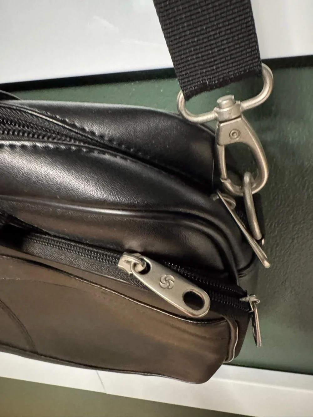 Samsonite Leather Briefcase with Adjustable Strap